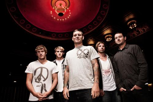 parkway drive killing with a smile. Artists name: Parkway Drive